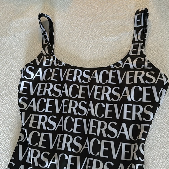 Versace Logo One-Piece Swimsuit, Size 1 fit 2 US, $575 - Picture 10 of 14